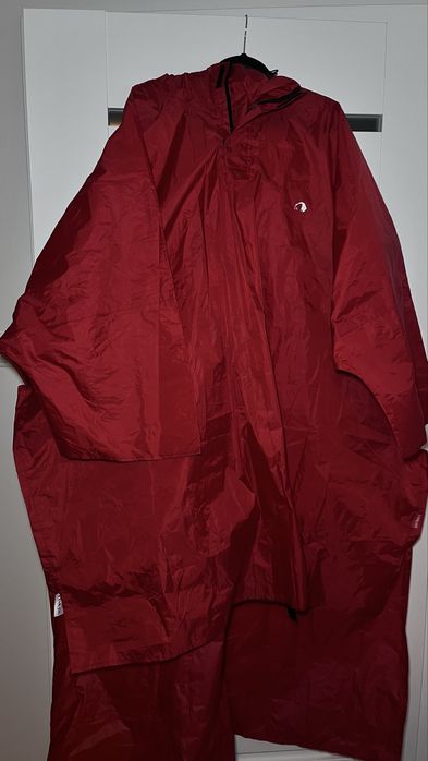 Peleryna Tatonka Poncho - red