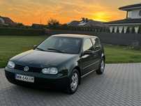 Sprzedam Volkswagena  Golfa z 2002.Roku 2.0 Benzyna+Gaz