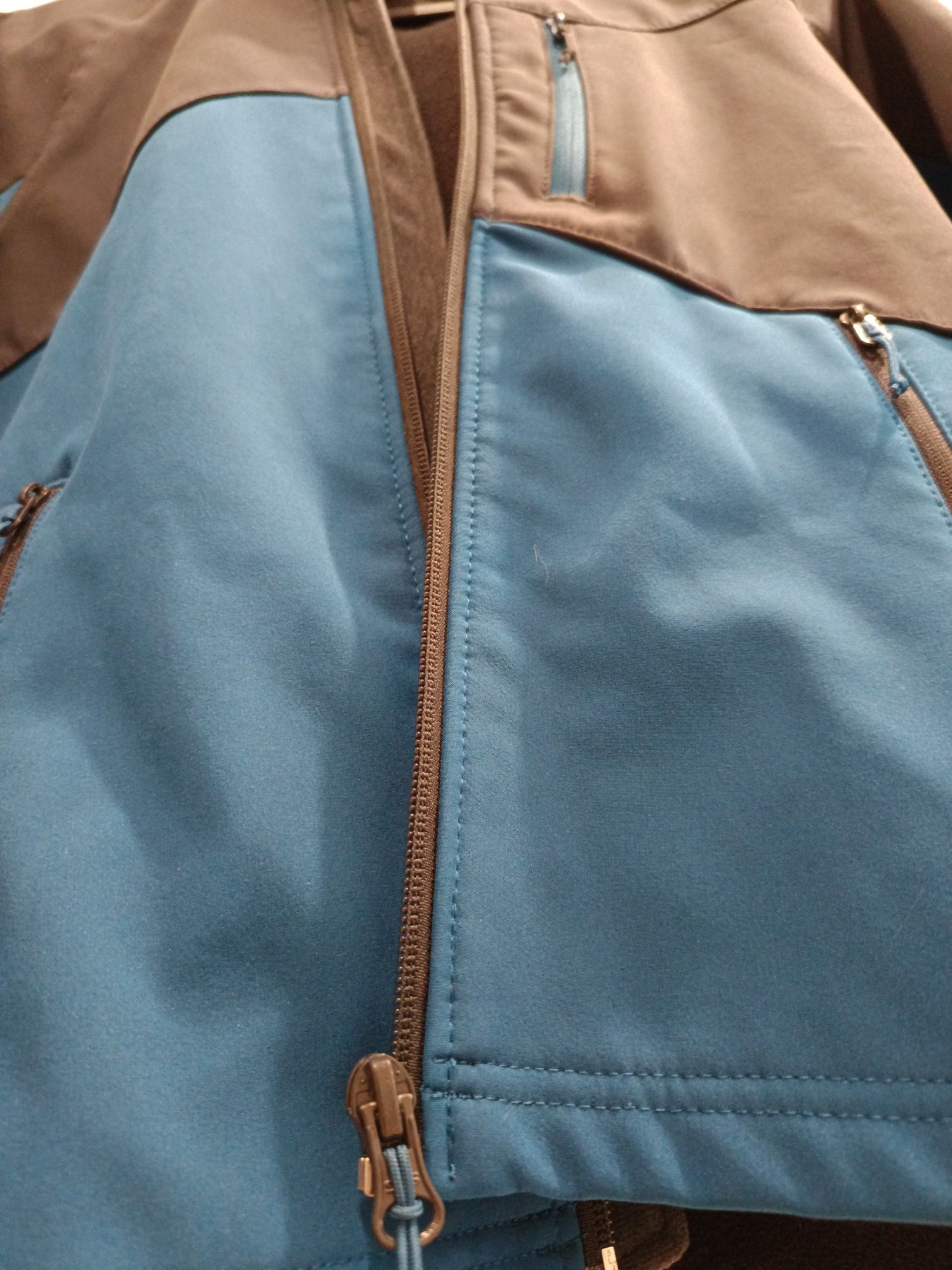 Softshell Quechua r. 140/150, 10-11 lat - bardzo dobry stan
