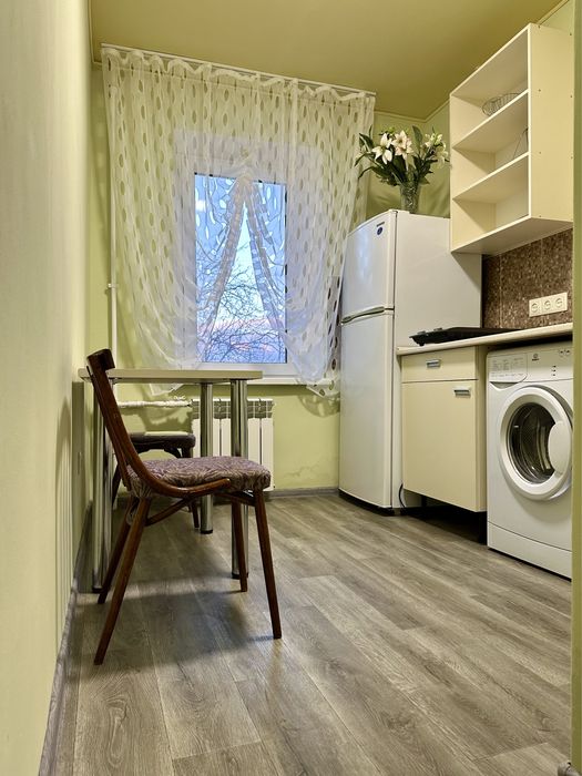 Теплая! 1-но «ост 8 гор больница» 3/9, не угл Ремонт Мебель Техника