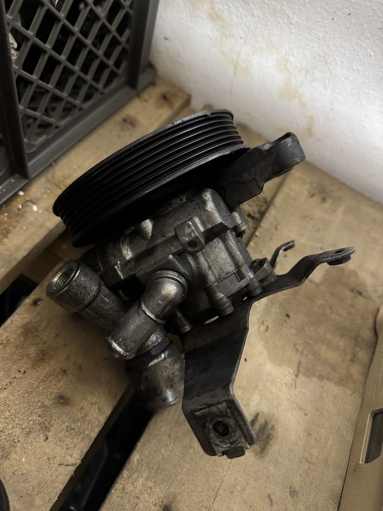 Bomba direçao assistida Ativa bmw e60 e61 e63 e64