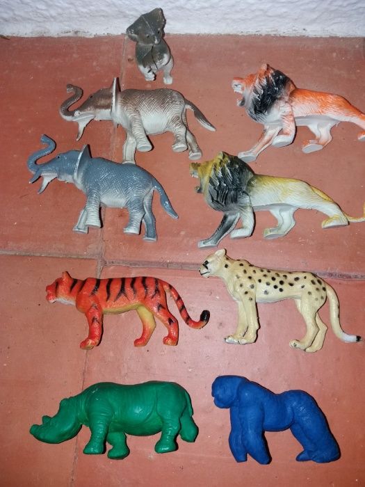 Conjunto de 9 Figuras de Plastico - ANIMAIS SELVAGENS