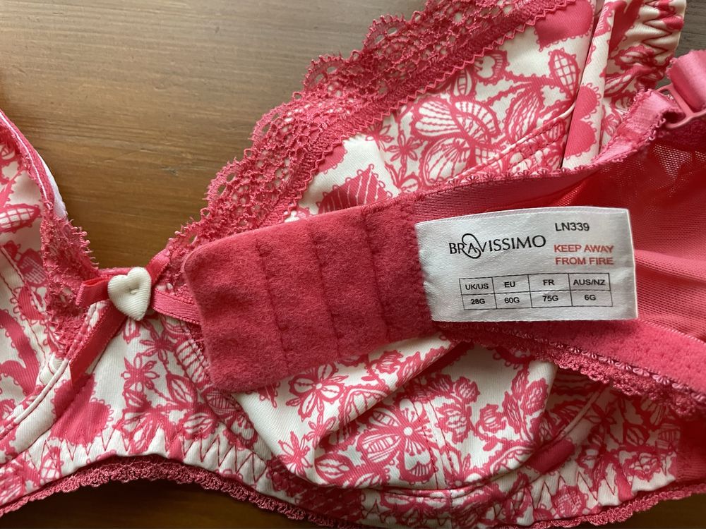 Stanik plunge Bravissimo 28G 60H w serca