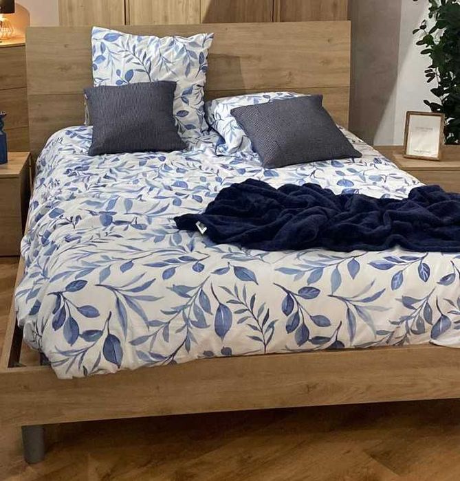Estrutura de cama de casal 150cmx190cm (NOVA) CONFORAMA