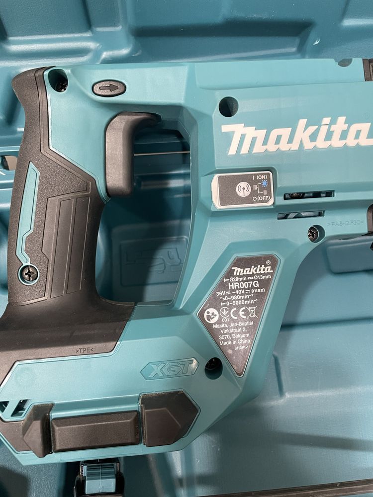 Перфоратор Makita HR007GM201 акумулятор зарядное устройство