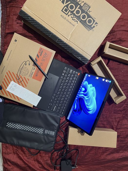 Планшет Asus Vivobook t3304g на ліцензійній Windows 11 Intel до 3,8Ггц