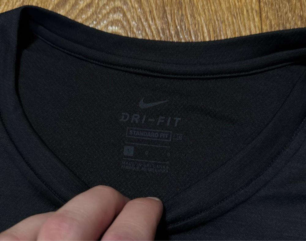 Футболка от Nike