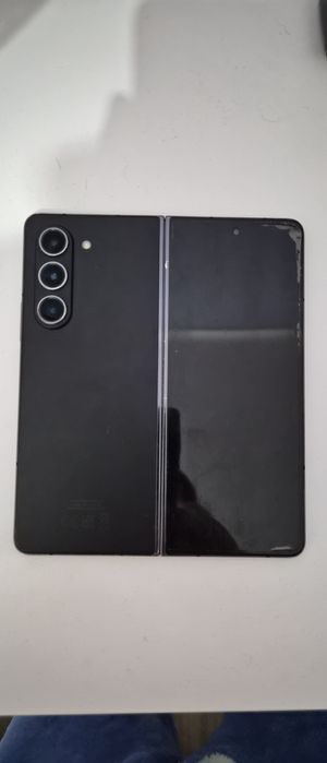 Samsumg galaxy Z fold5