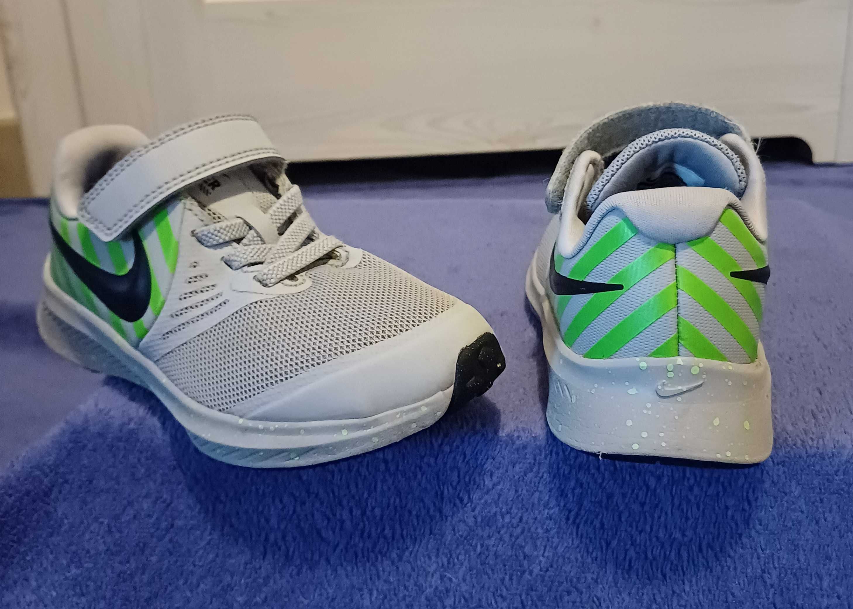 Buty dziecięce NIKE rozmiar 27,5 sportowe bieganie