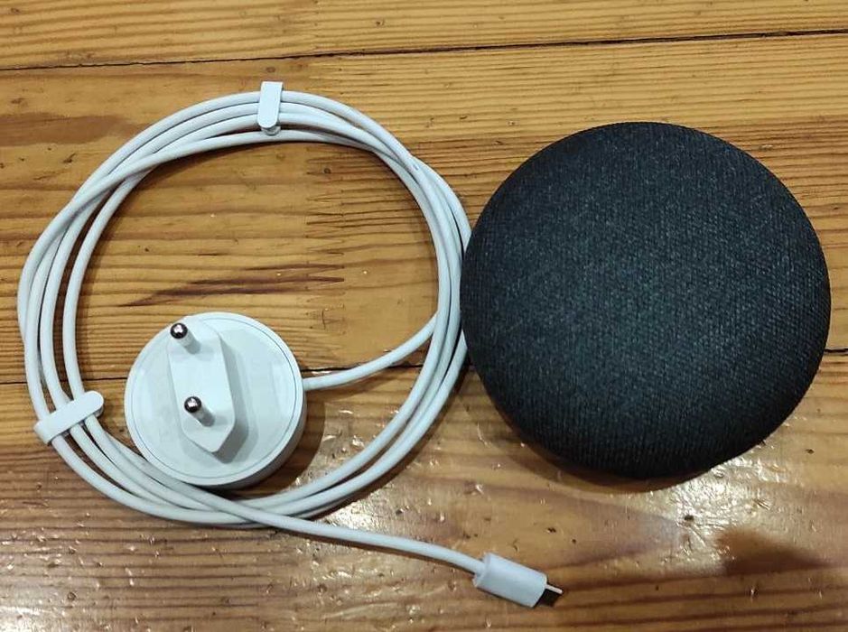Смарт портативная колонка Google Home Mini