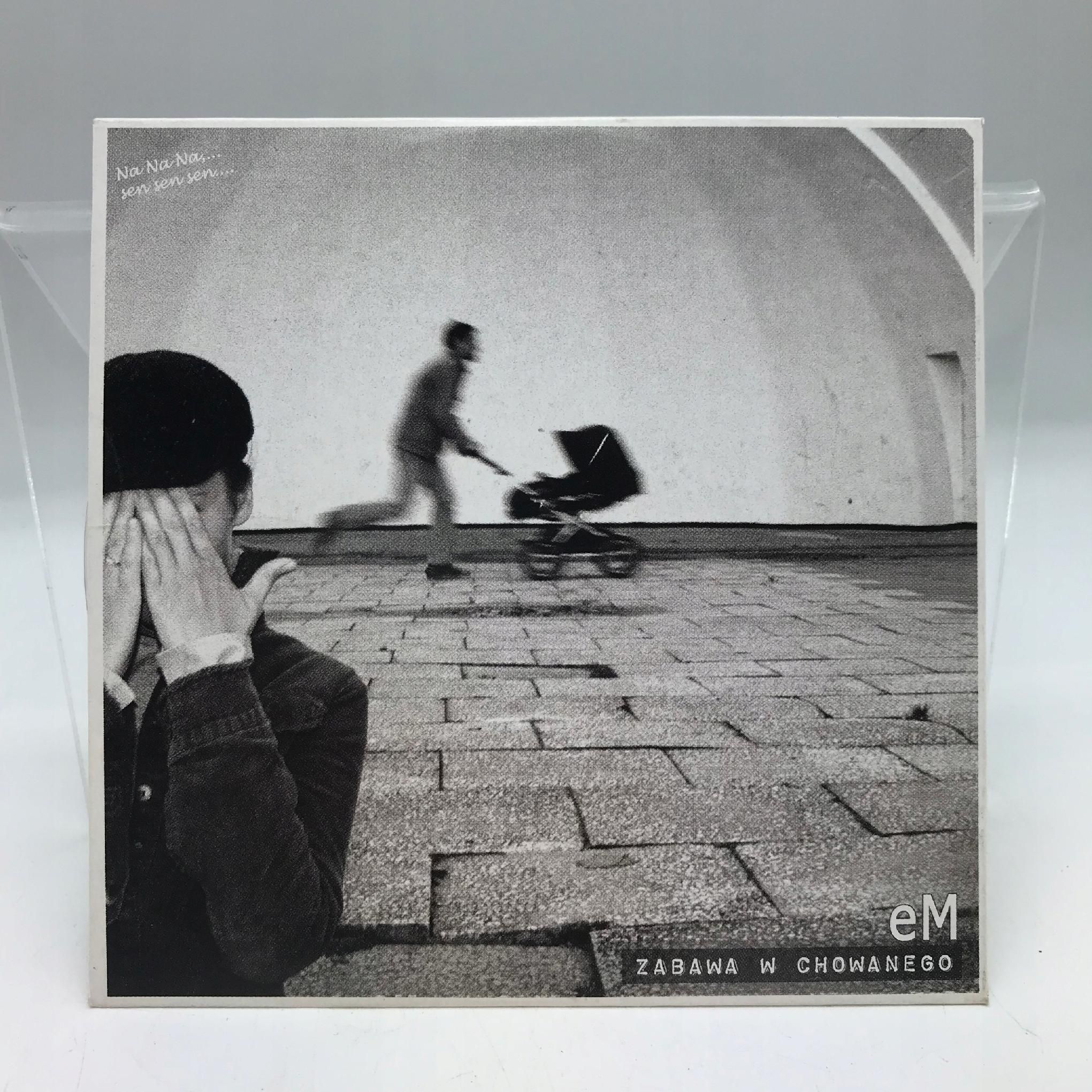cd - em - zabawa w chowanego