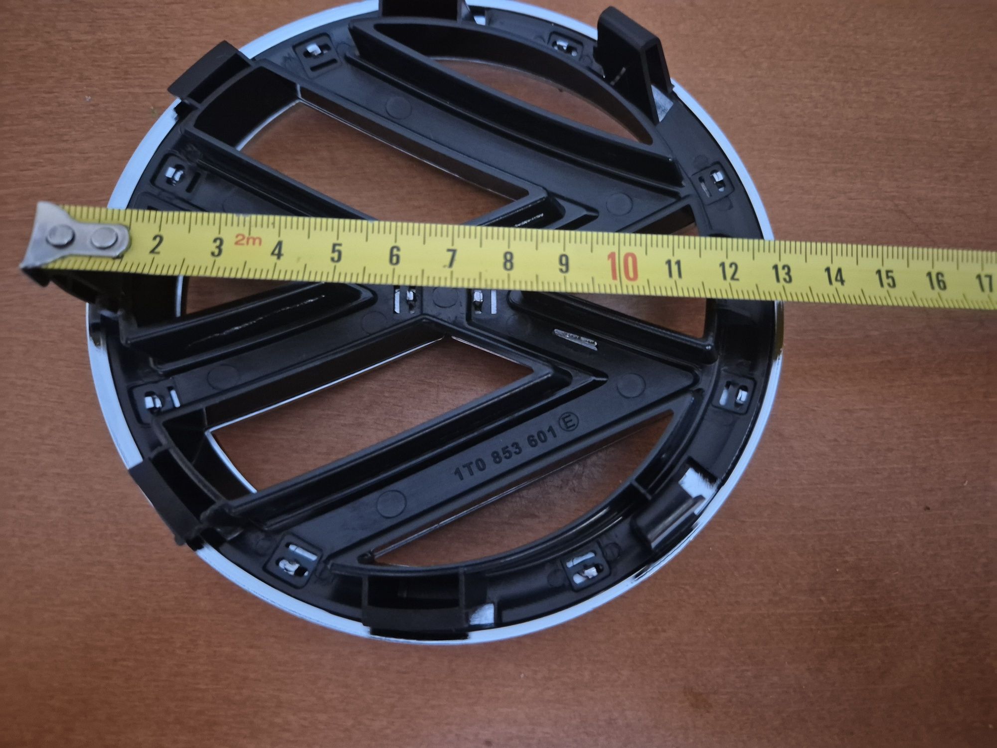 Emblemat VW przód srednica 138mm  Touran ,Golf Plus , Caddy