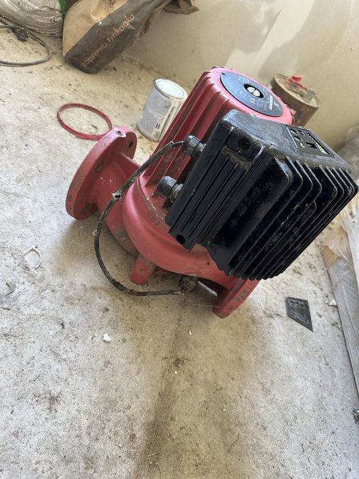 Grundfos UPE 80-120 F pompa centralnego ogrzewania