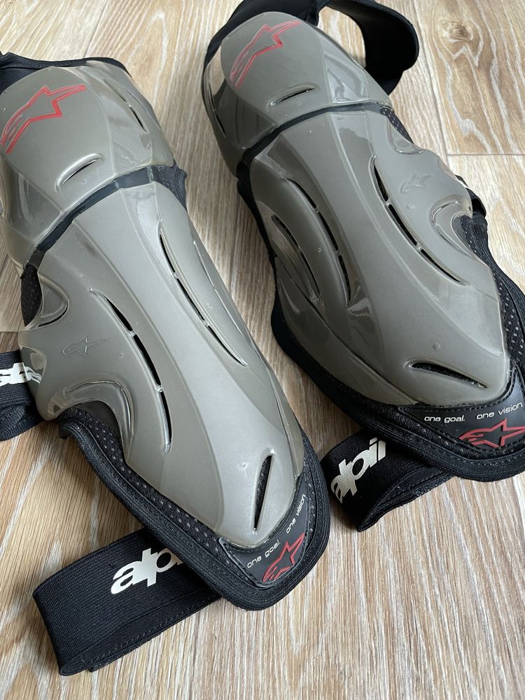 Наколінники ALPINESTARS BIONIC, Оригінал! Хороший стан