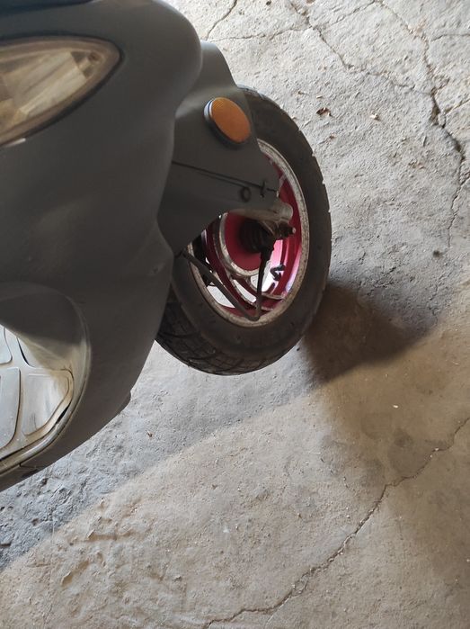 Продам Мопед Китаец 4- тактный