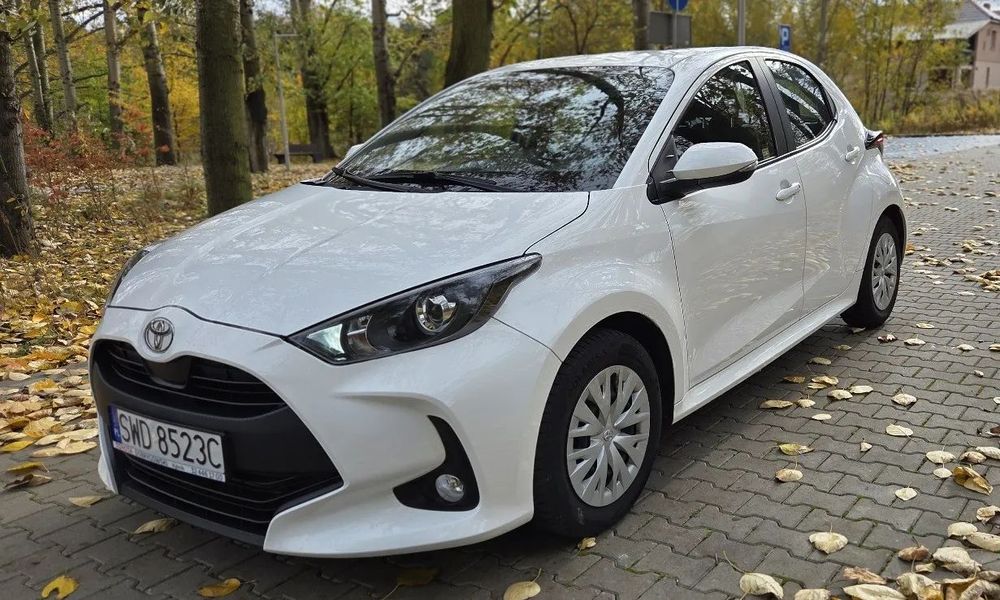 Toyota Yaris krajowy , niski przebieg