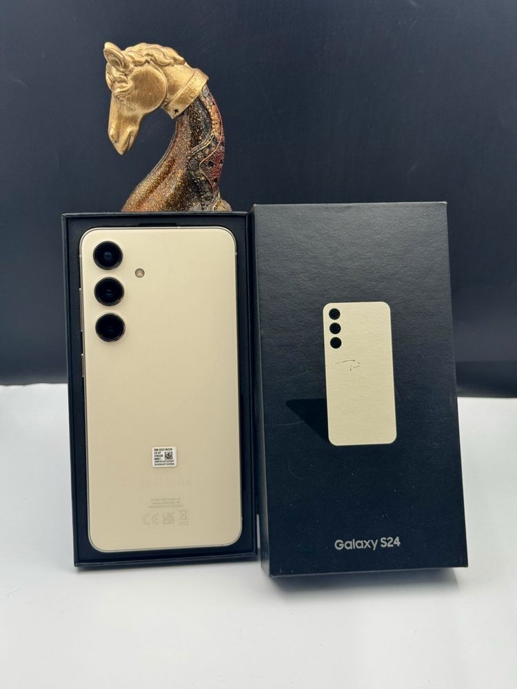 Топовий смартфон Samsung Galaxy S24 8/256 + подарунок!