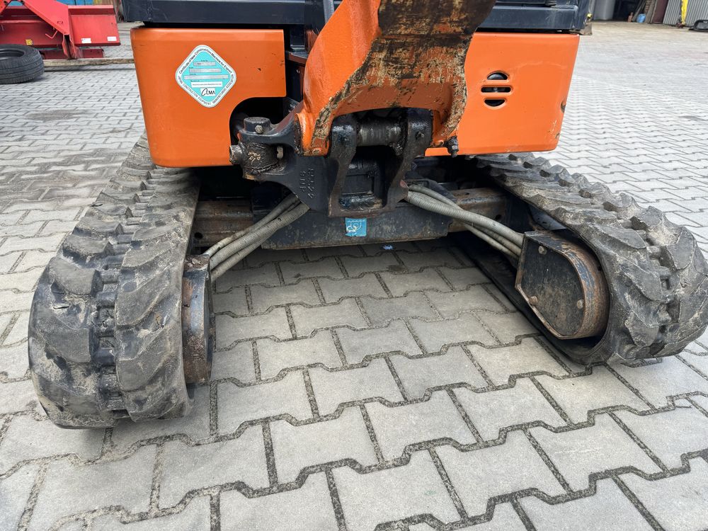 Minikoparka Hitachi Zaxis 19