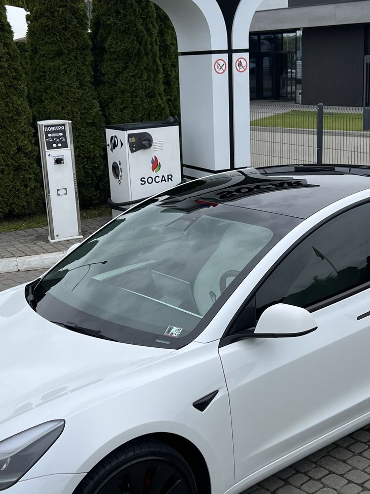 Продам Tesla 3 PERFORMANCE
