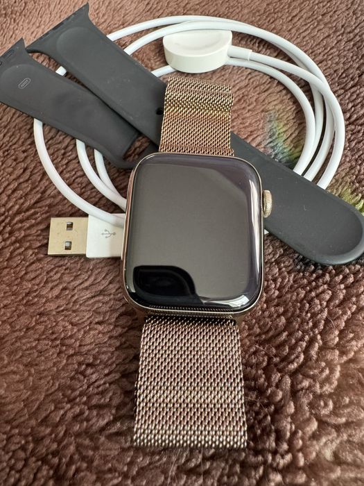 Apple Watch Series 6 GPS + Cellular 44mm Gold Stainless Steel Case