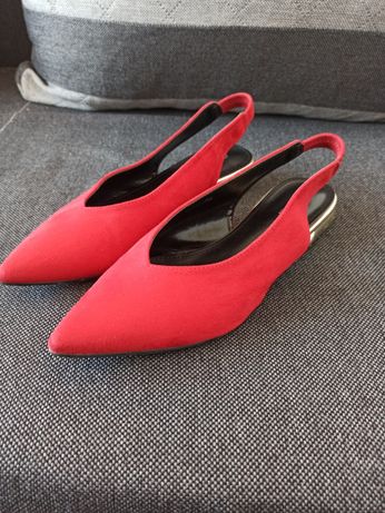 Czerwone balerinki/sandały 38