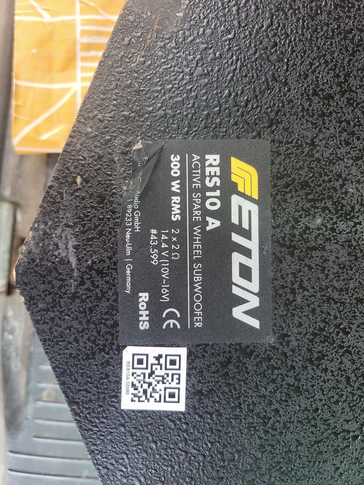 Subwoofer aktywny w koło zapasowe Eton res 10a