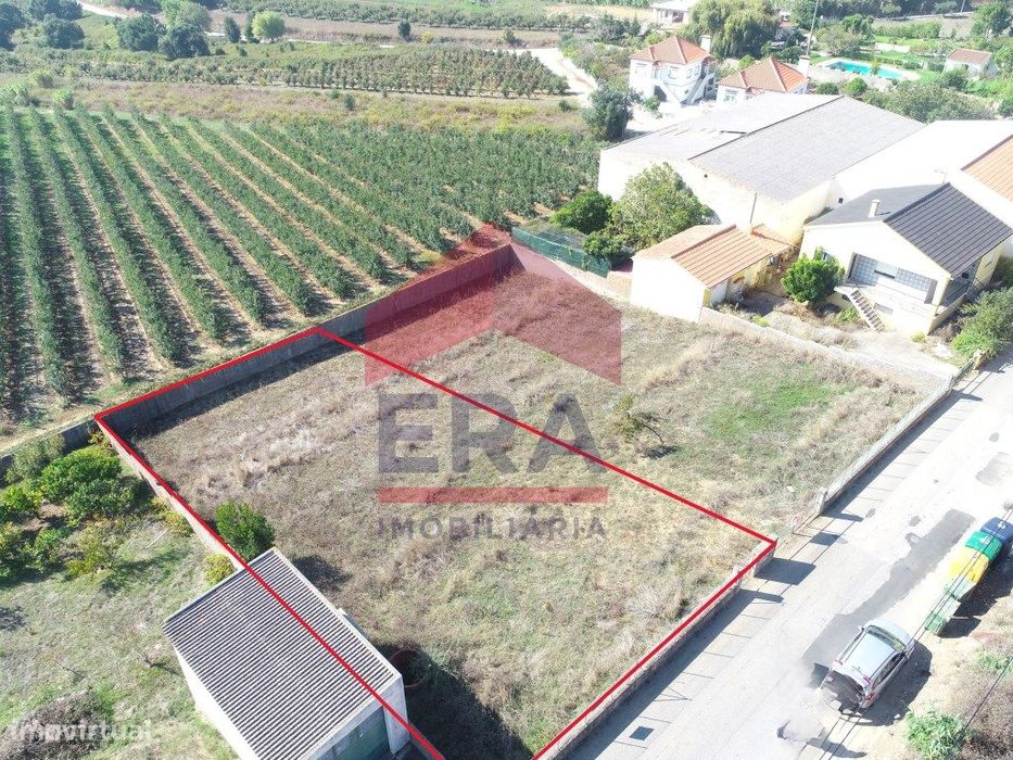 Lote de Terreno para Construção