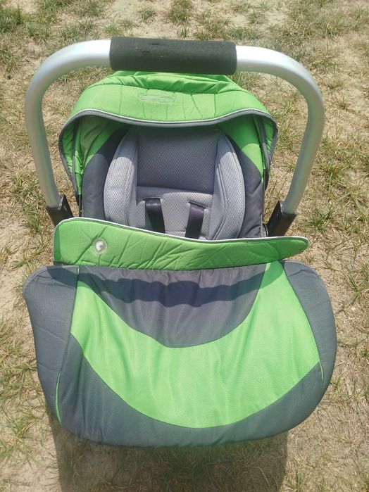 Nosidełko, fotelik samochodowy Coneco