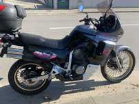 Moto transalp 600