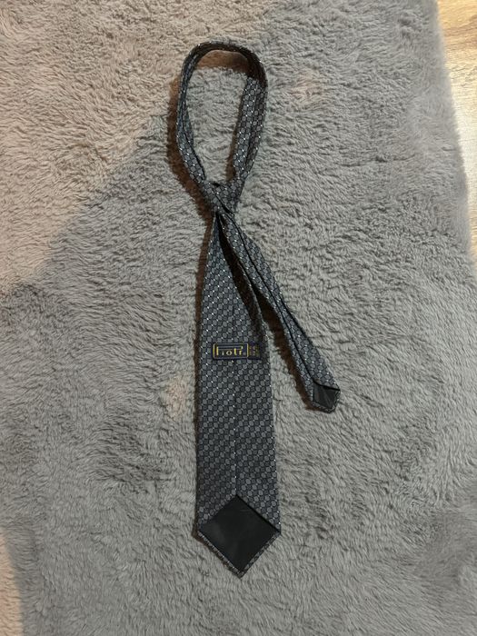 Krawat elegancki we wzorki szary Piotr