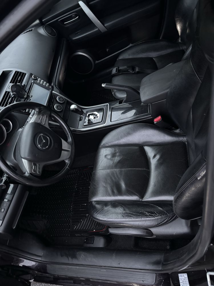 Продам mazda 6 в максимальній комплектації!