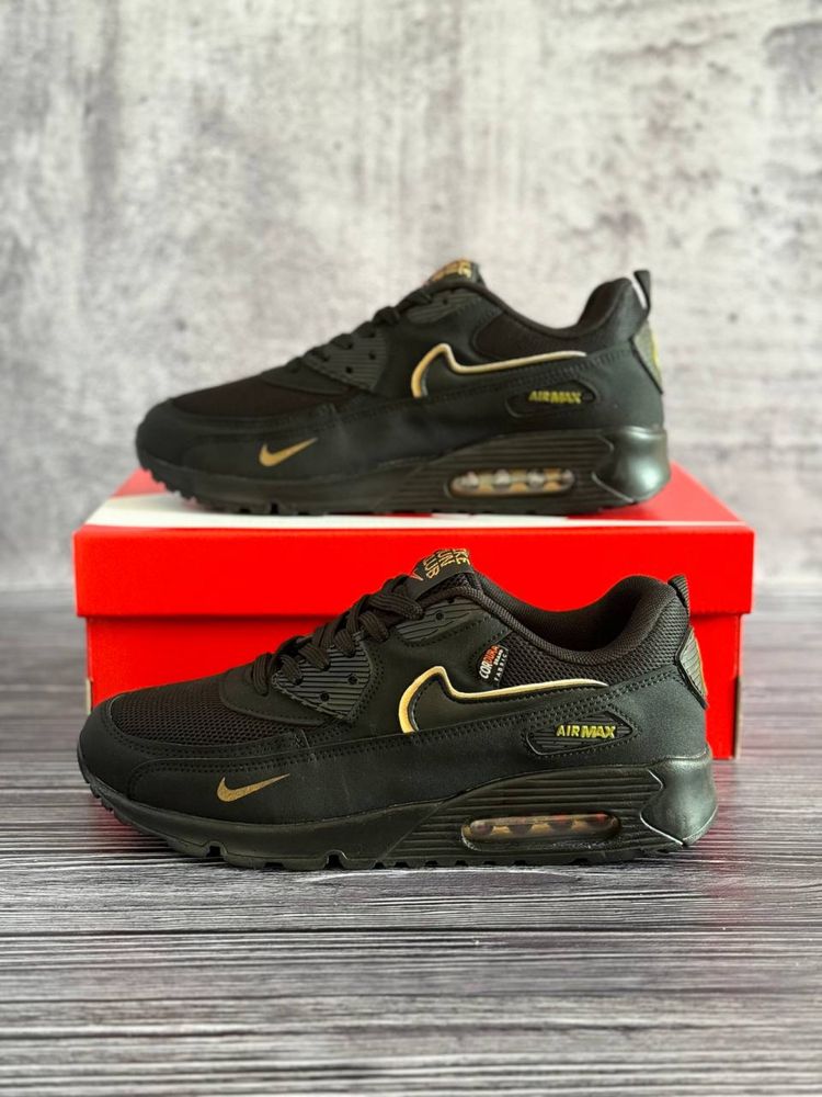 В наявності чоловічі кросівки Nike Air Max 90