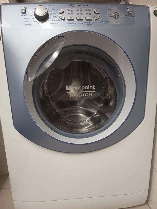 Продам пральну машину HOTPOINT-ARISTON AQSL09U