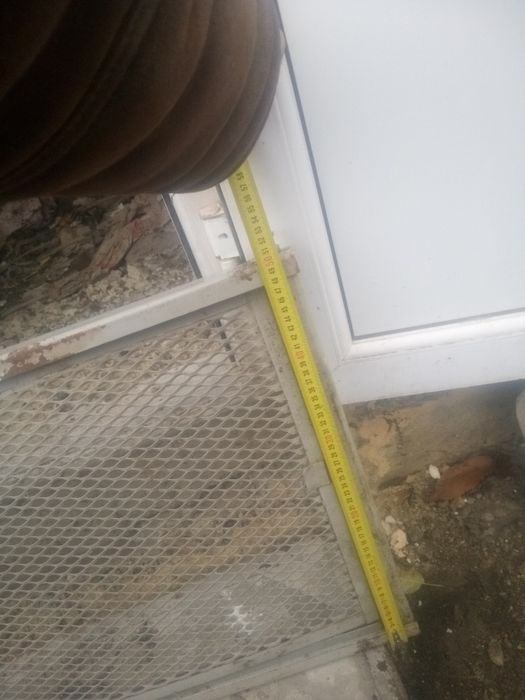 Дверка металическая раздвижная