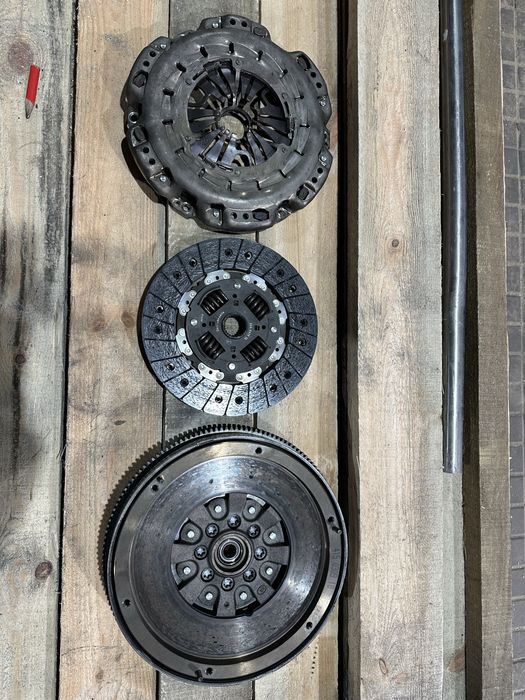 Новый маховик и сцепление 2.2 CDI OM 646 Mercedes Sprinter Vito 639