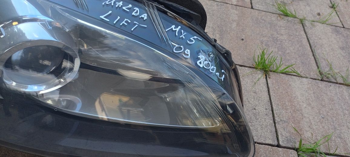 Lampa prawy przód mazda MX5 lift
