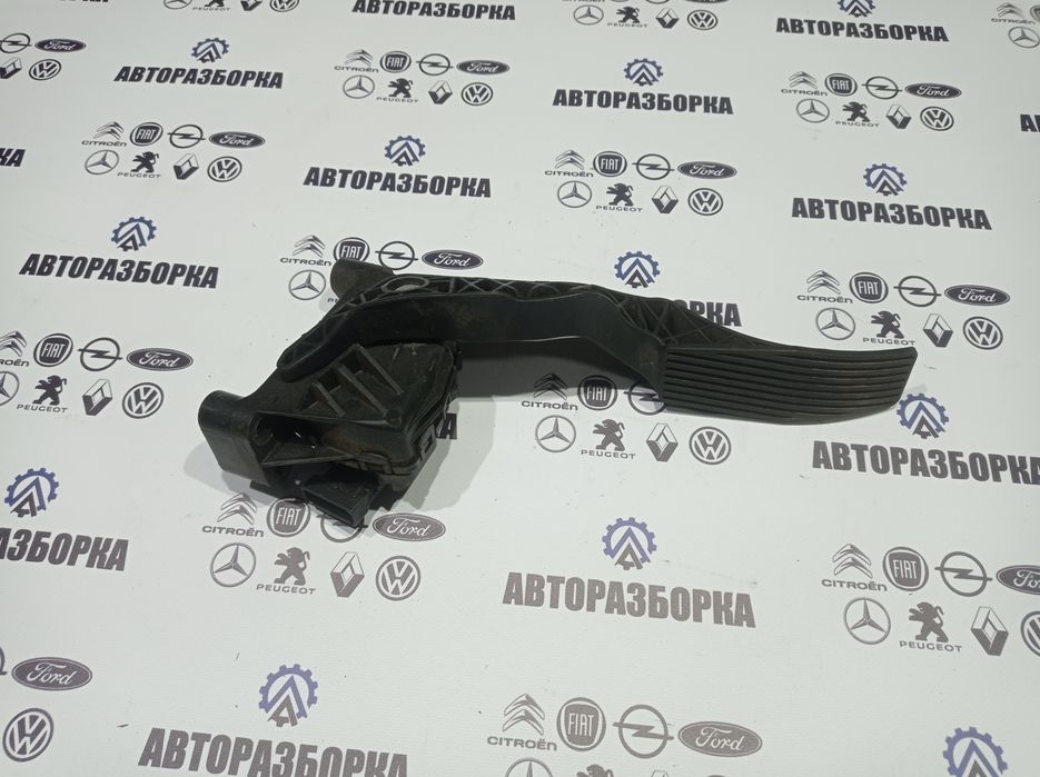 Разборка! Педаль газа на Opel Zafira B педаль опель  зафіра б