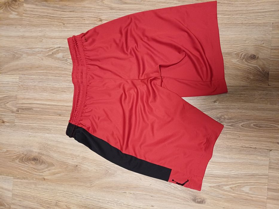 Джодан шорти ...