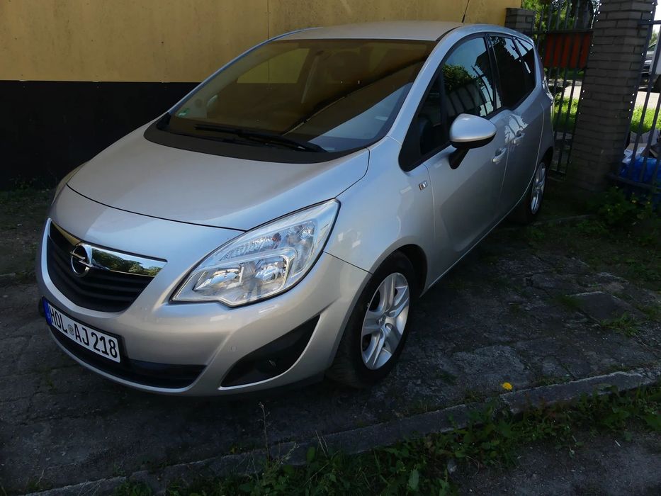 Opel Meriva 1,7 CDTI 110 KM Sprowadzony Opłacony Nawigacja 180 tys. Km Stan !!