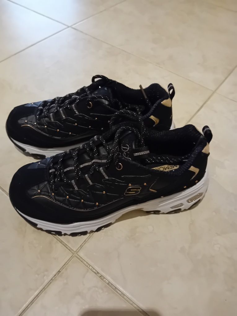 Sapatilhas skechers novas