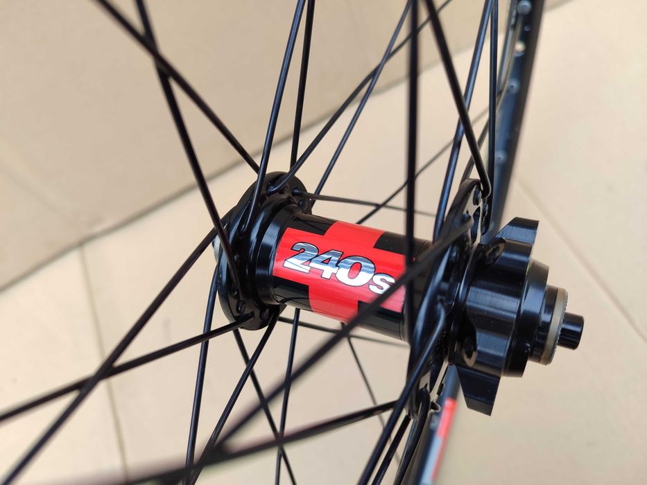 Koła MTB 26" DT Swiss 240s / XR 4.2D Disc