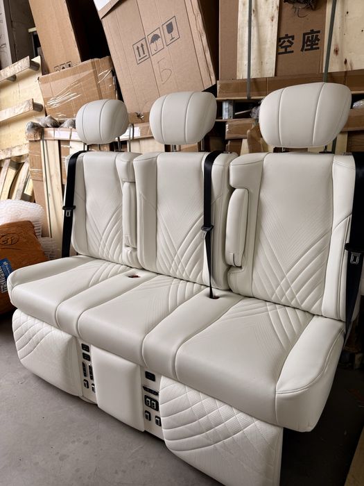 Диван реклайнер і сидіння реклайнери на Sprinter, Crafter сидіння бус