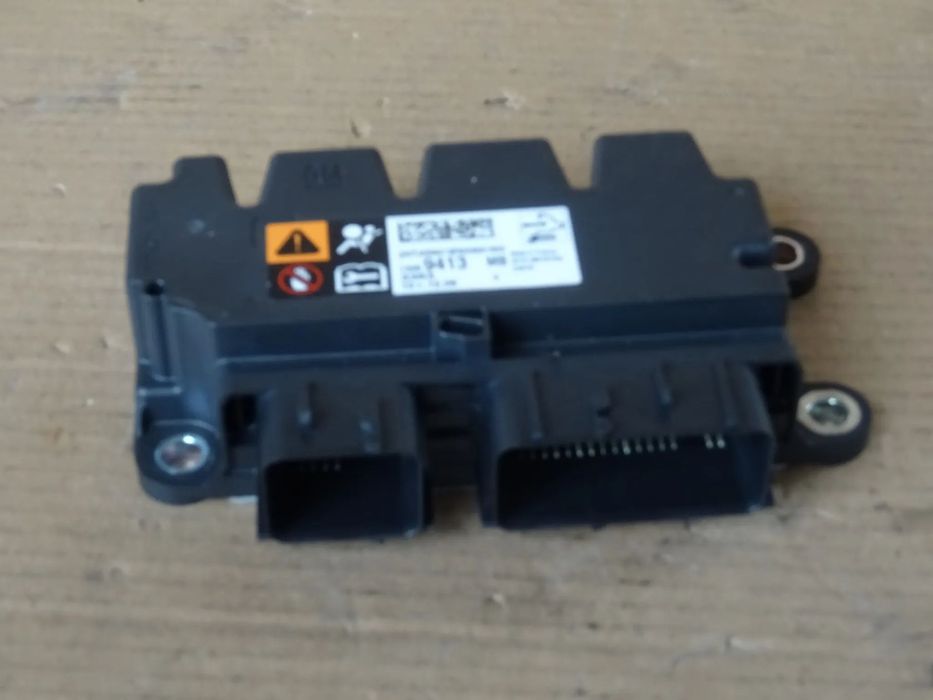 SENSOR AIRBAG MODUŁ STEROWNIK PODUSZEK POWIETRZNYCH NAPINACZY OPEL ZAFIRA C ASTRA J