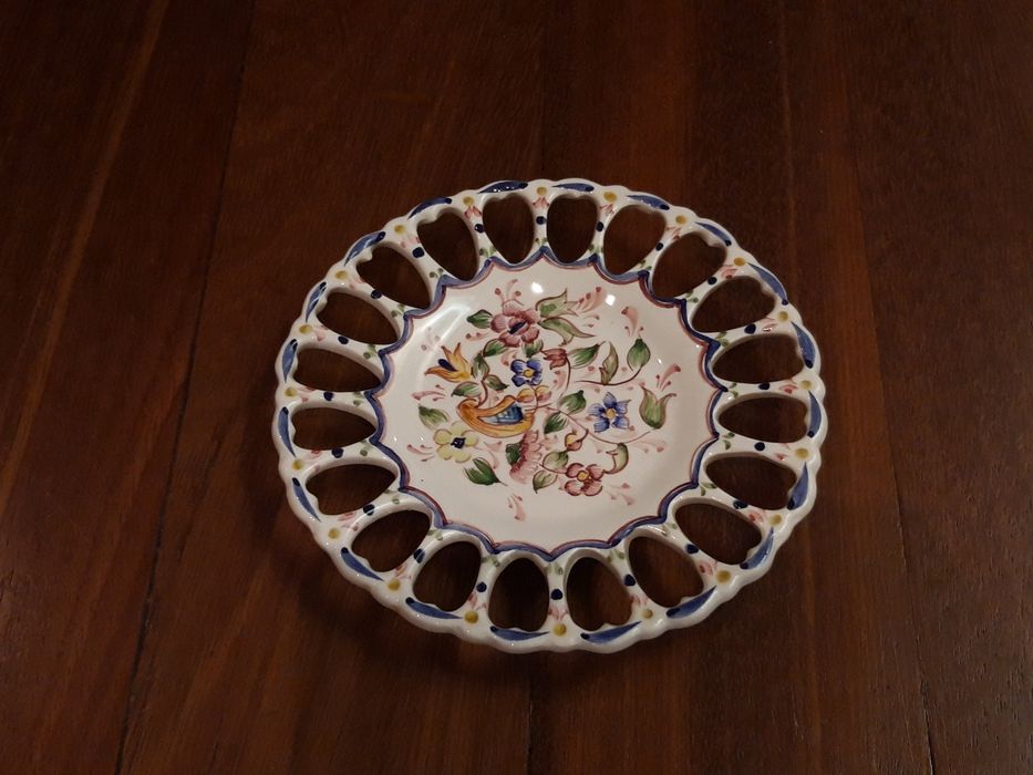 Pequena taça de vidro do deserto antiga