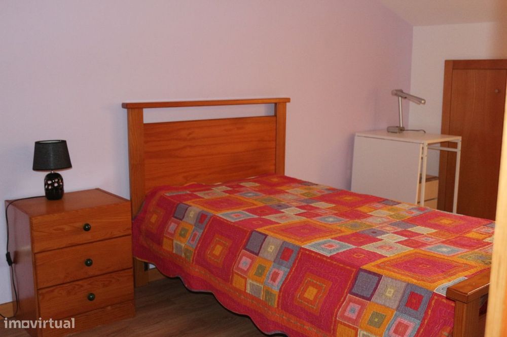 Quarto " suite" Viana do Castelo- para estudantes
