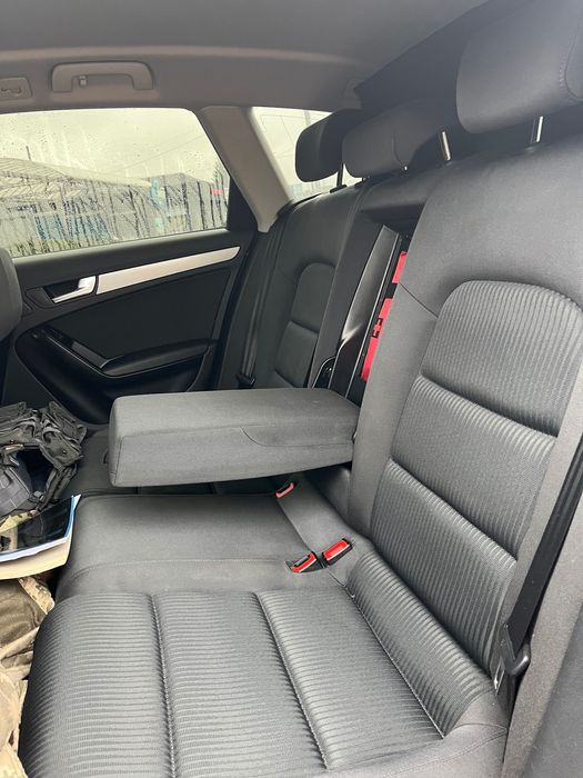 Ауді а4б8 1.8 бензин