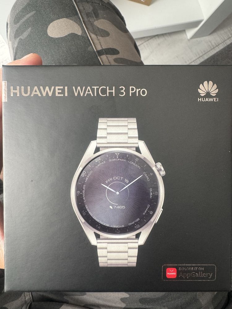 Huawei watch 3 pro titanium gray + huawei P30 light
