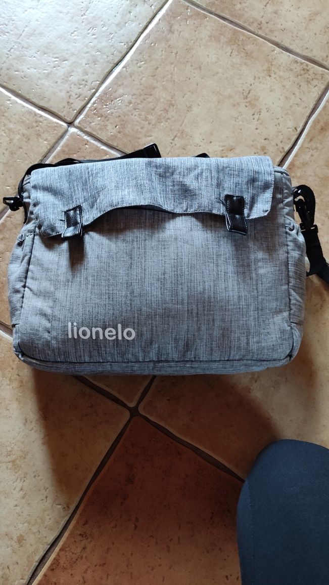 Spacerówka lionelo