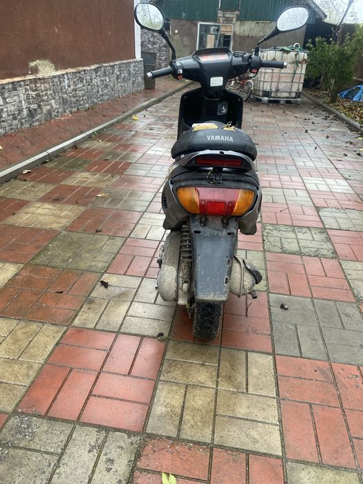 Продам скутер ямаха  супер джог