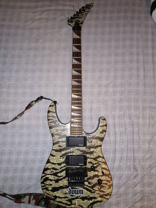 Електрогітара JACKSON X Series Soloist™ SLX DX Camo